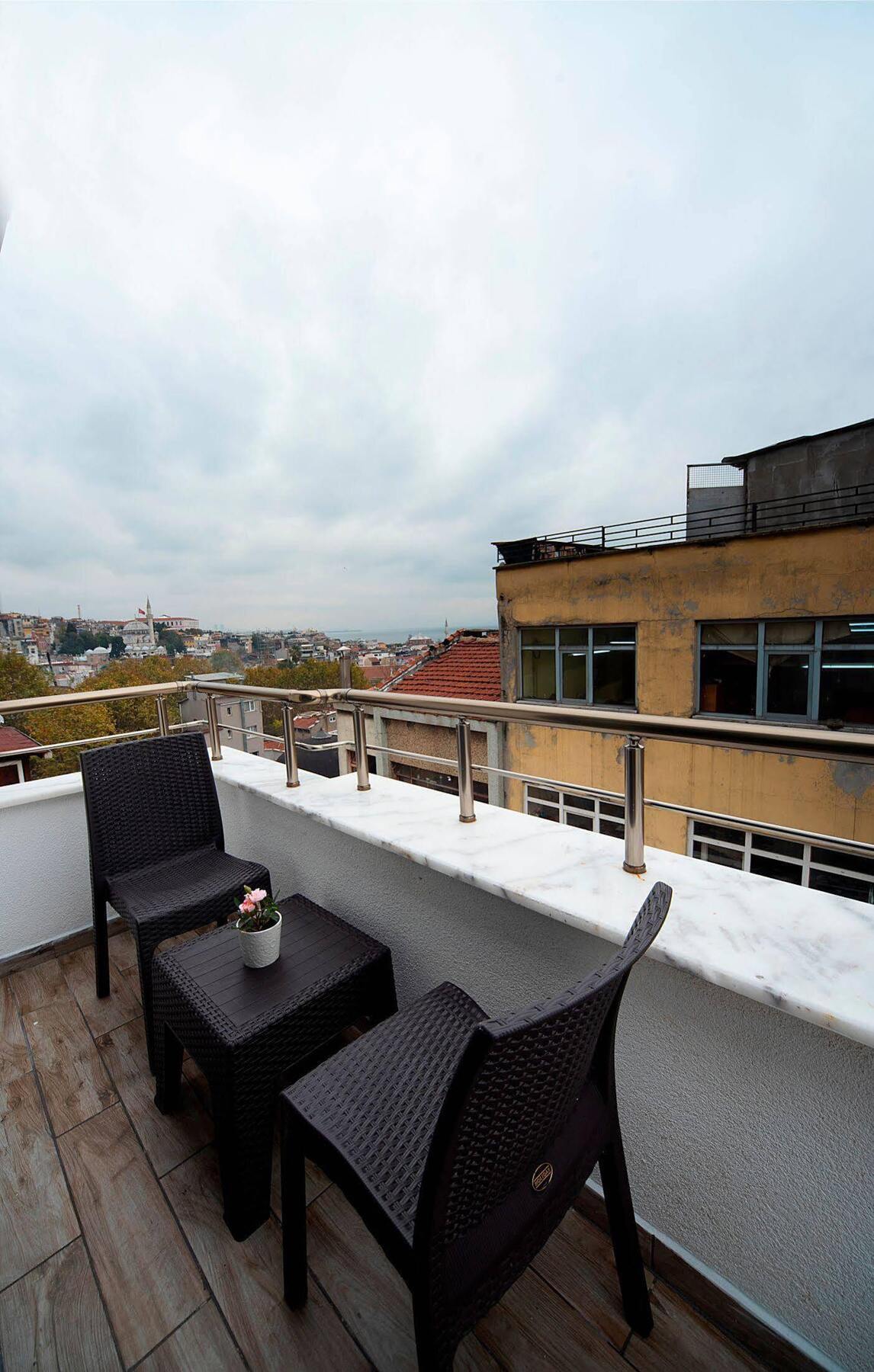 Lika Hotel Istanbul Exterior foto